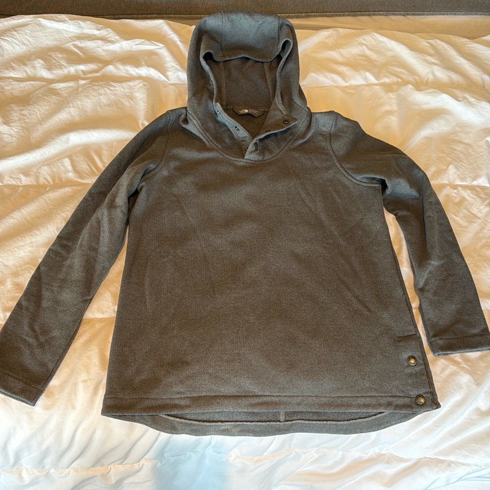 North Face pullover hoodie